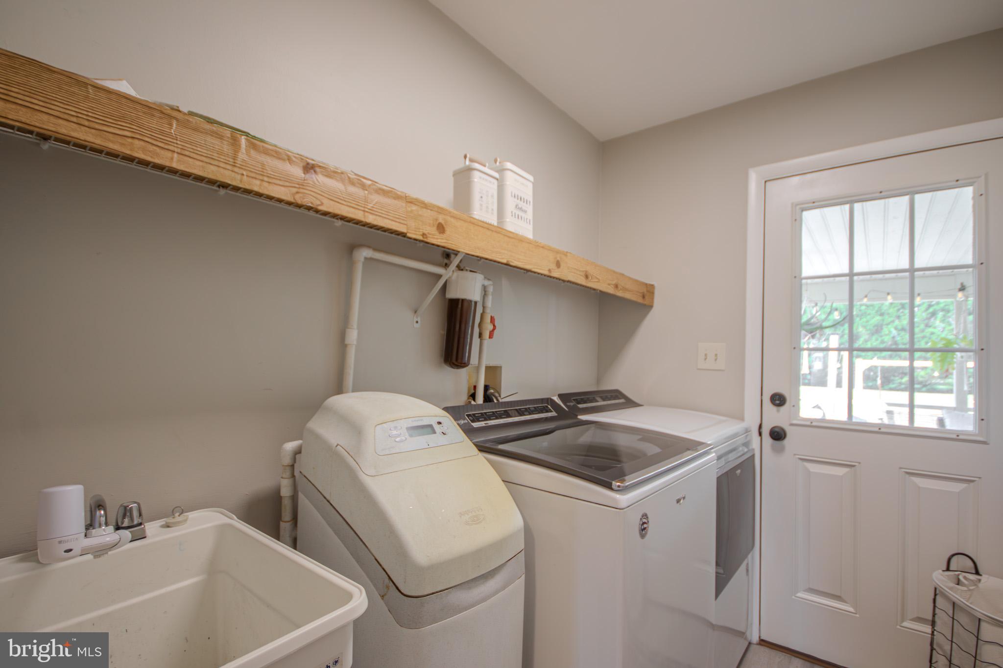 MISTY CREEK - Residential