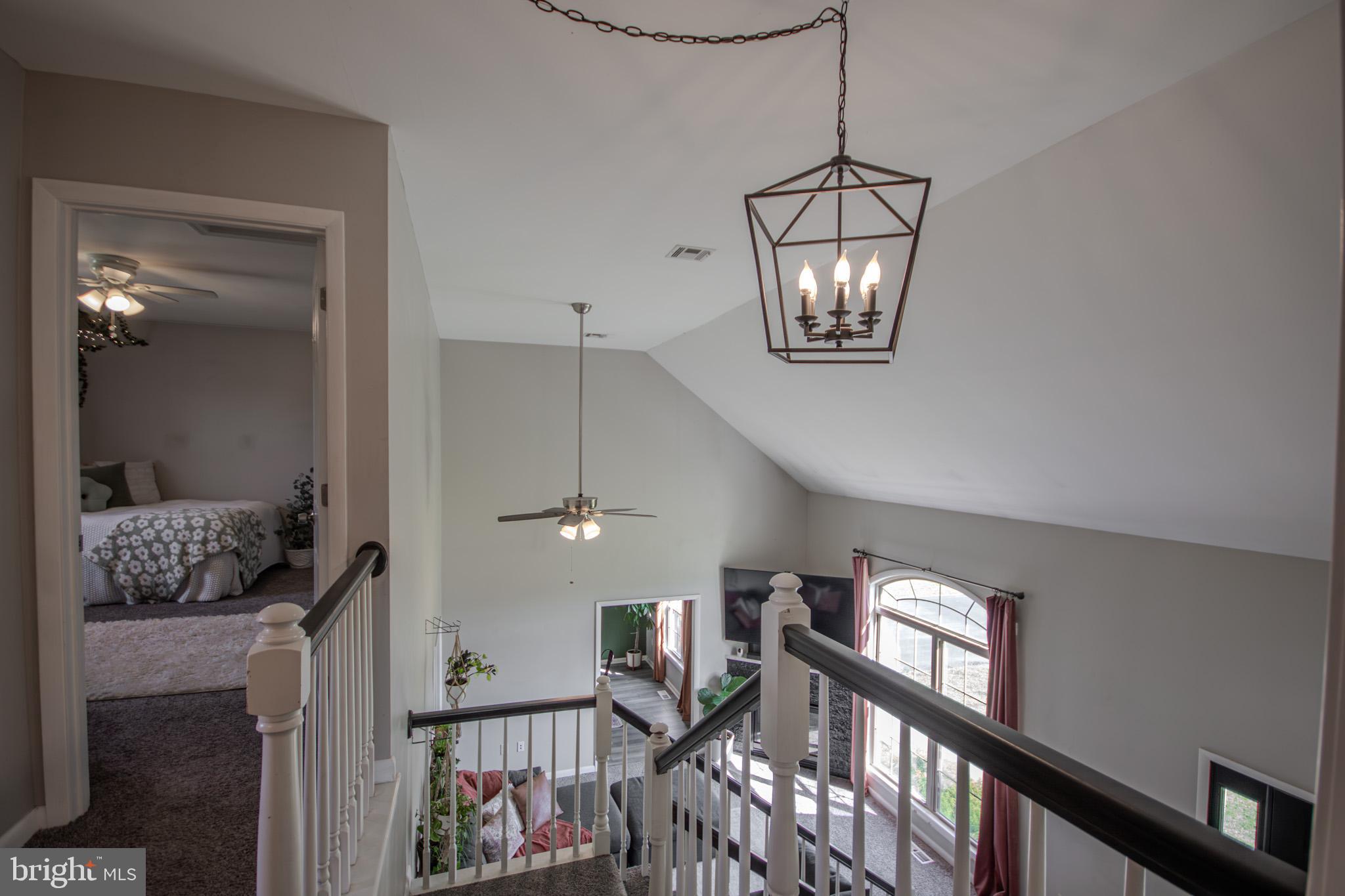 MISTY CREEK - Residential