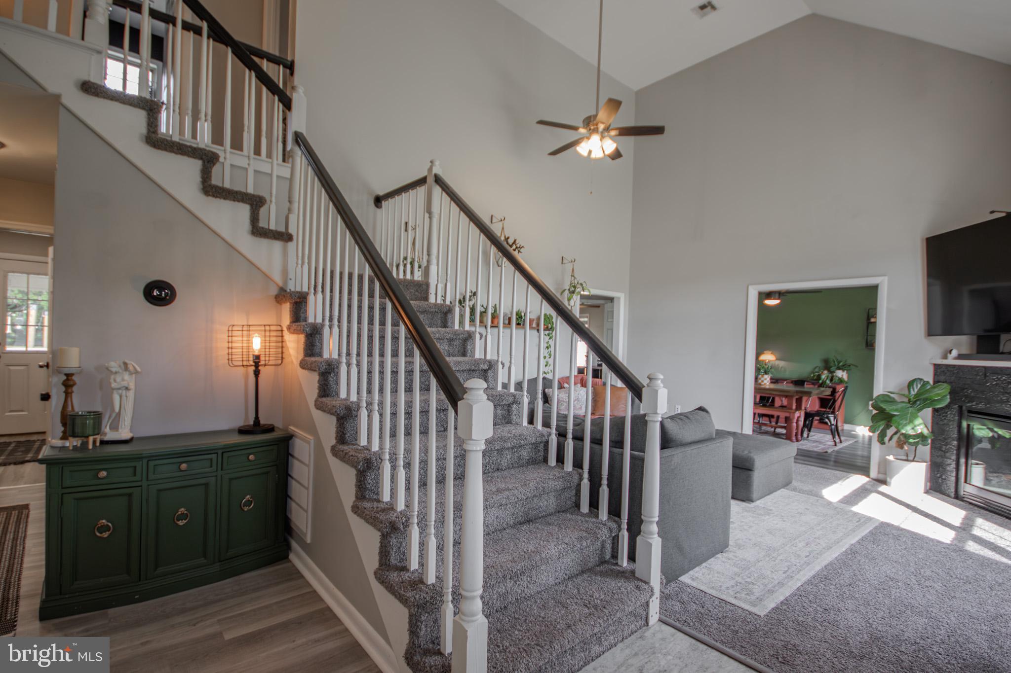 MISTY CREEK - Residential