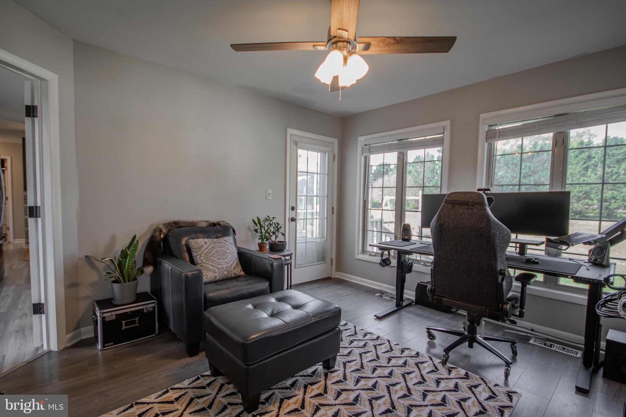 MISTY CREEK - Residential