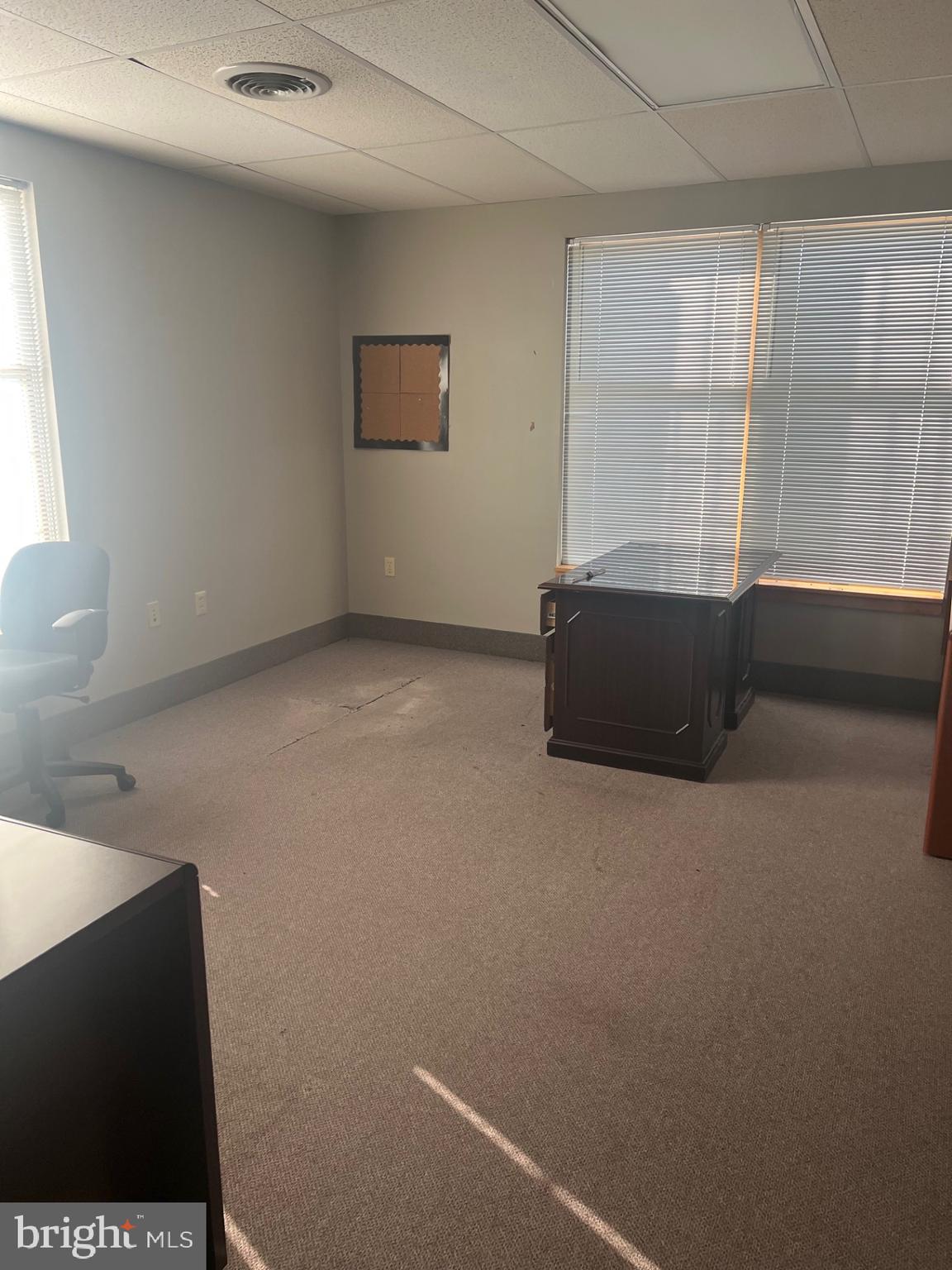 824 JOHN MARSHALL HIGHWAY