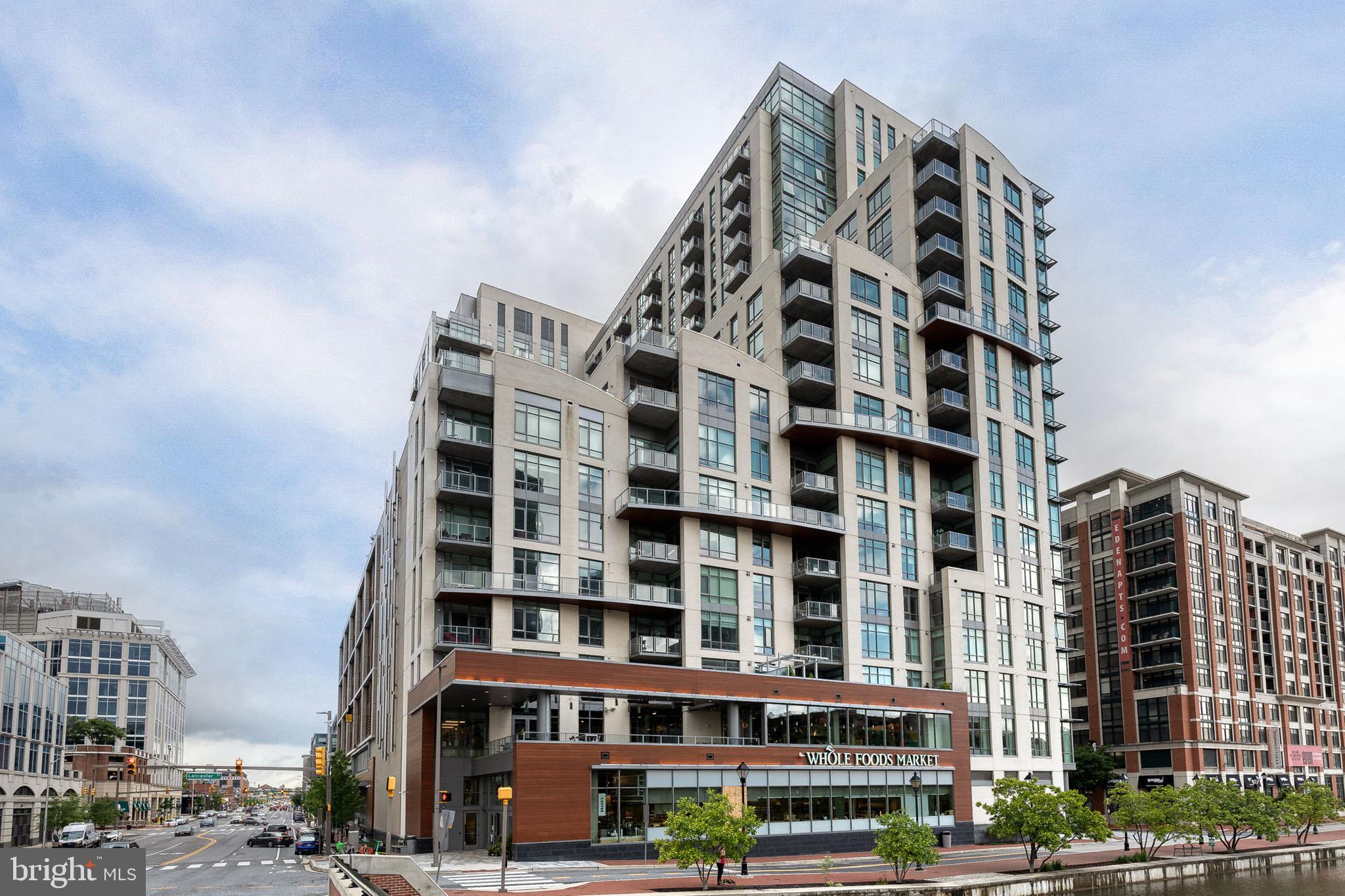 HARBOR EAST - Residential