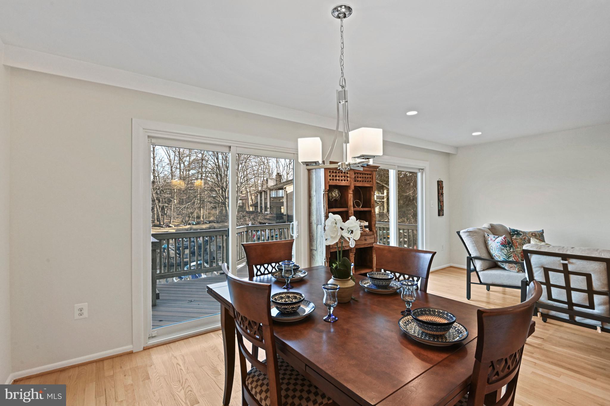 CHADDS FORD - Residential