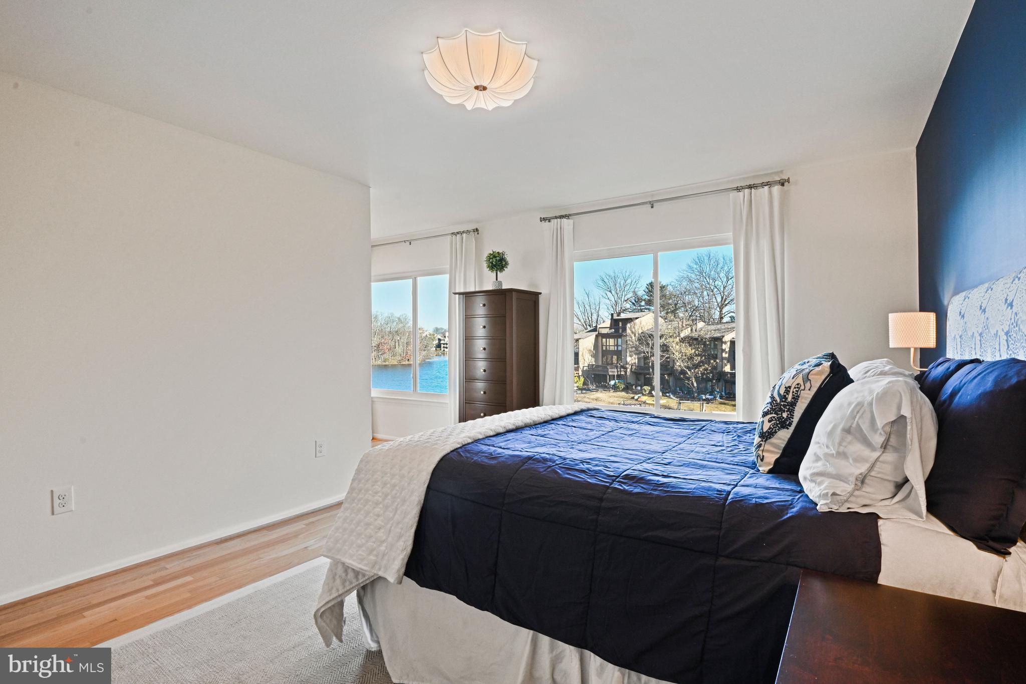 CHADDS FORD - Residential