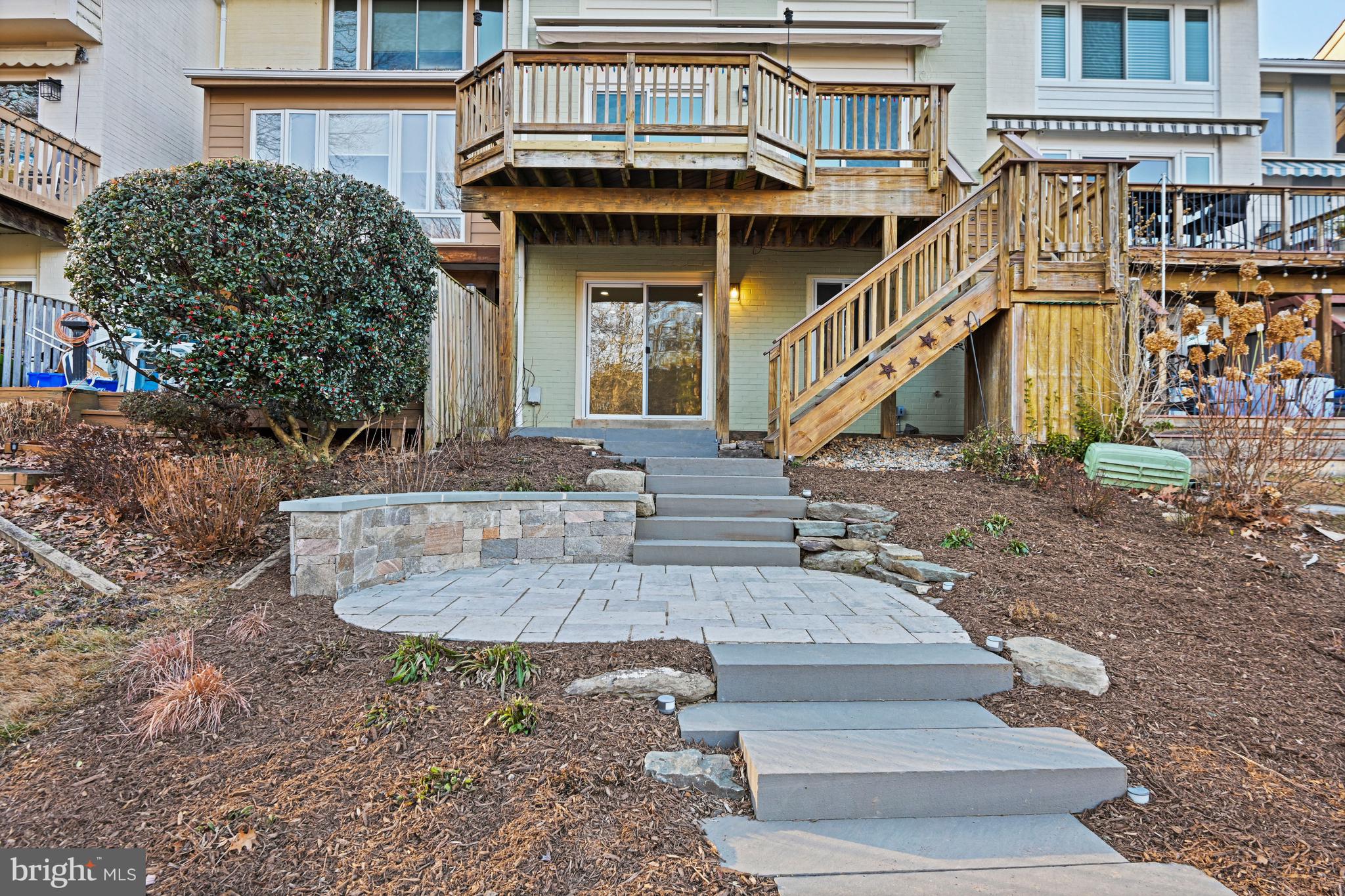 CHADDS FORD - Residential