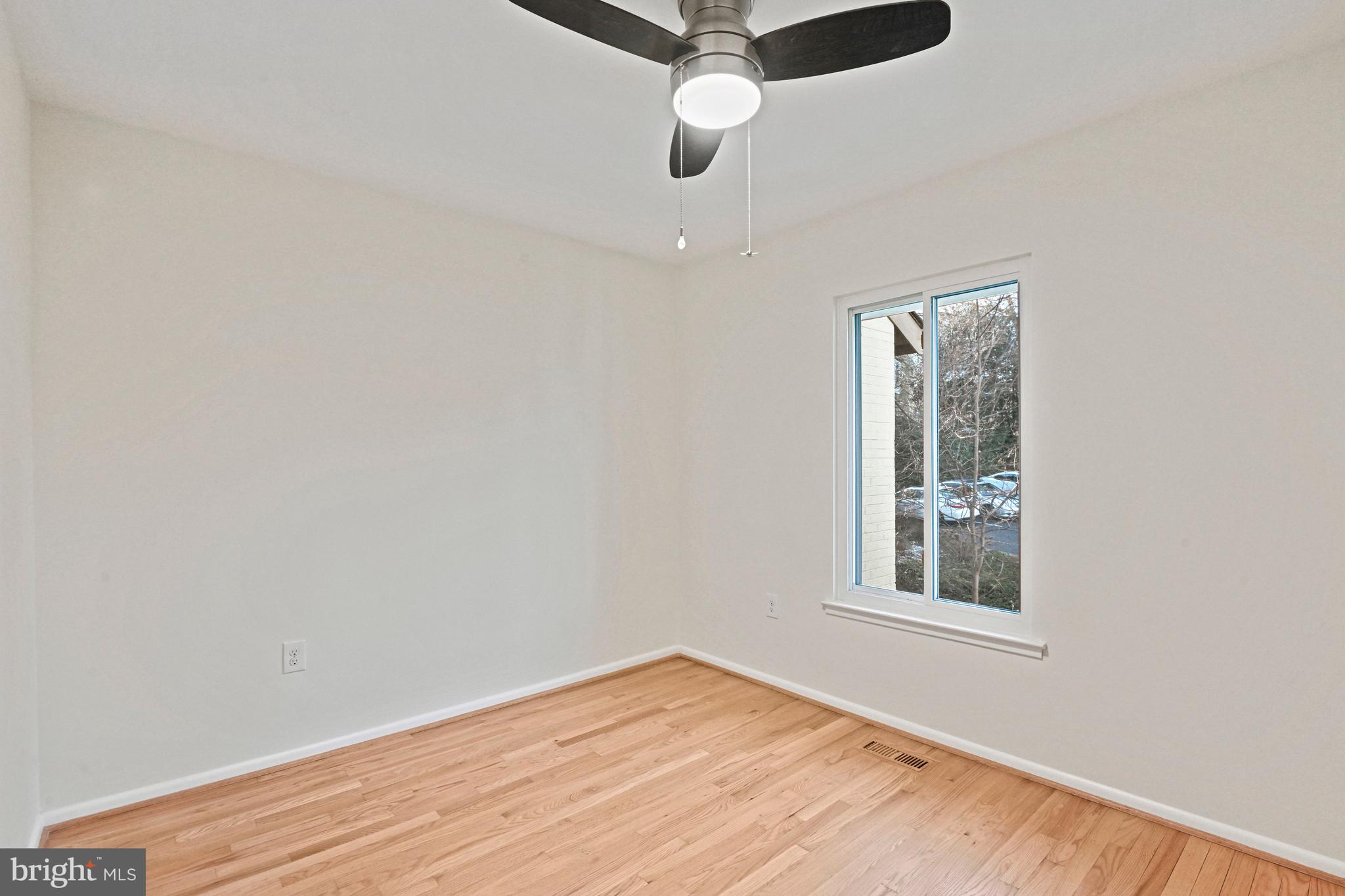 CHADDS FORD - Residential