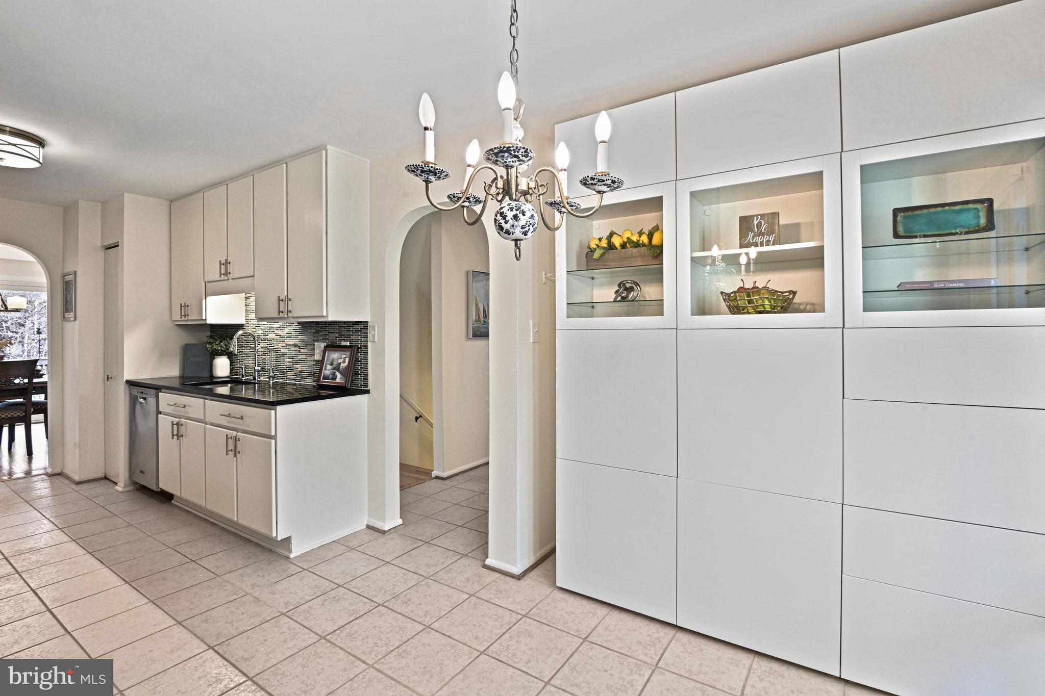 CHADDS FORD - Residential