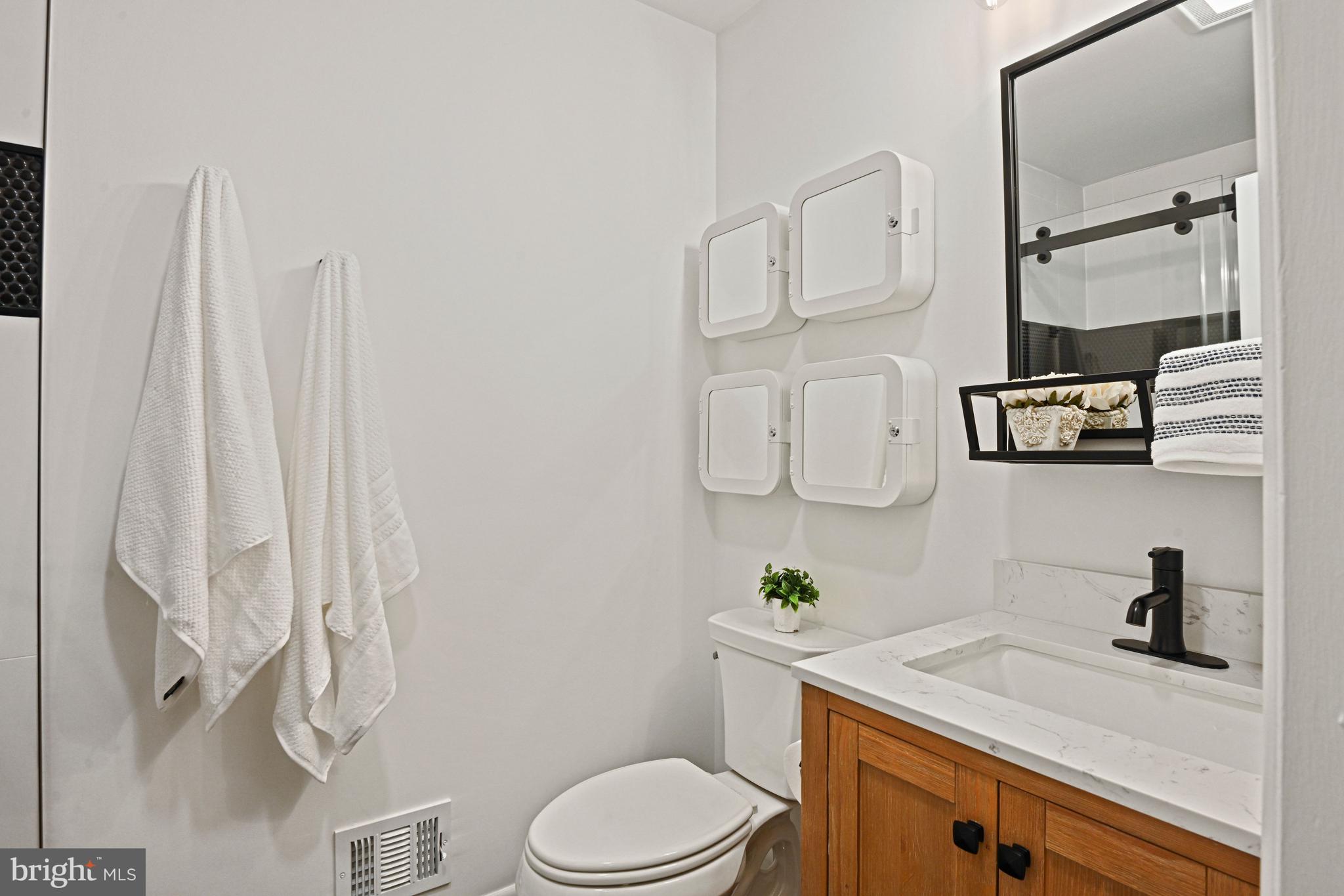 CHADDS FORD - Residential