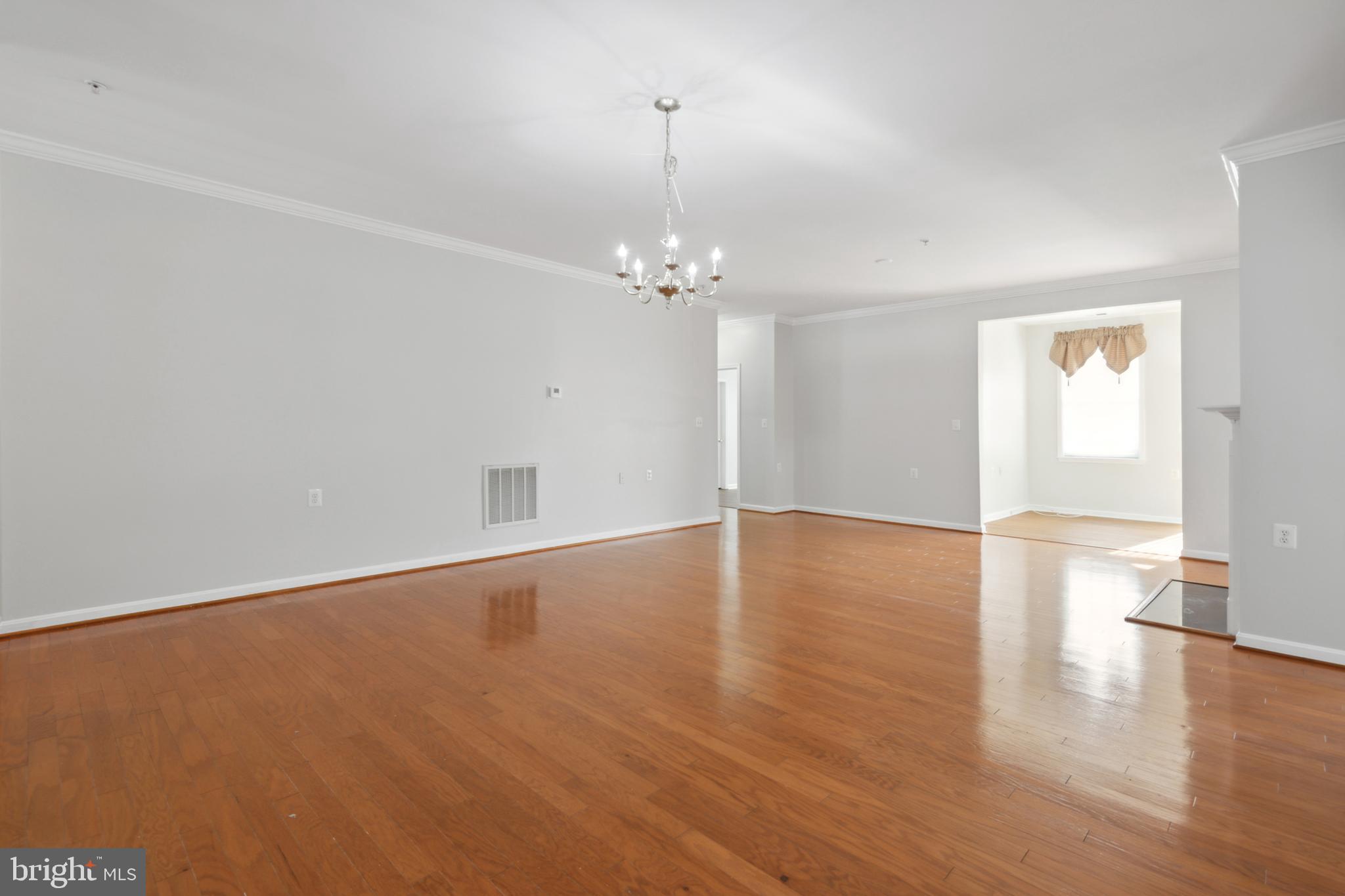 CAMERON GROVE - Residential Lease