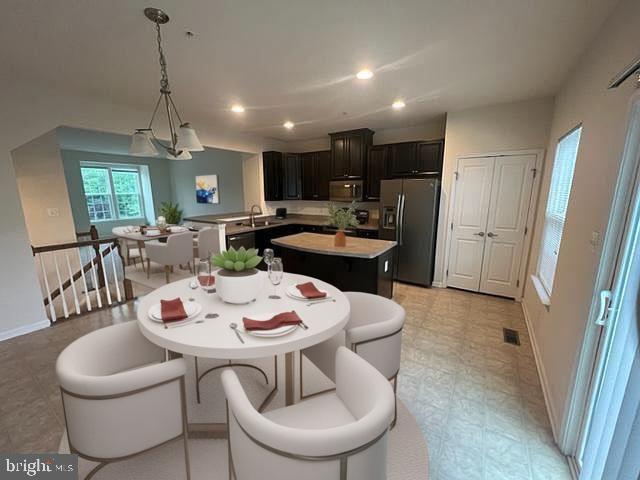 ST CHARLES SUB - FIELDSIDE - Residential Lease