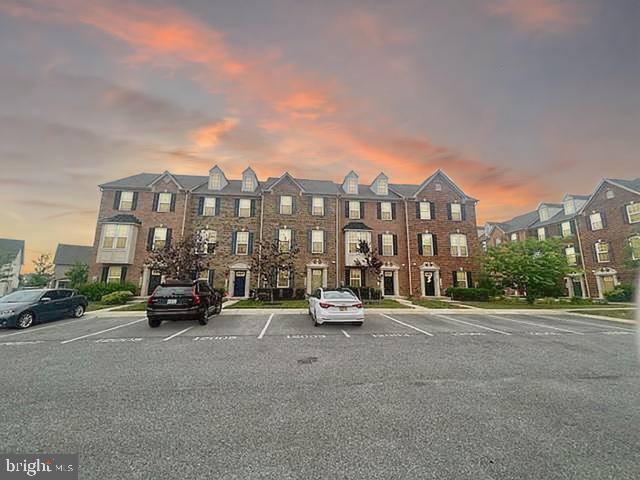 ST CHARLES SUB - FIELDSIDE - Residential Lease