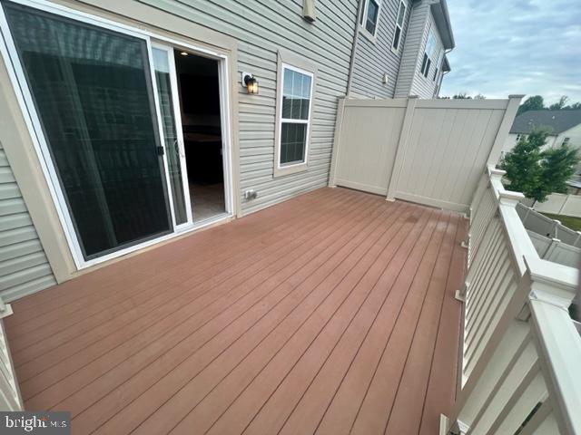 ST CHARLES SUB - FIELDSIDE - Residential Lease