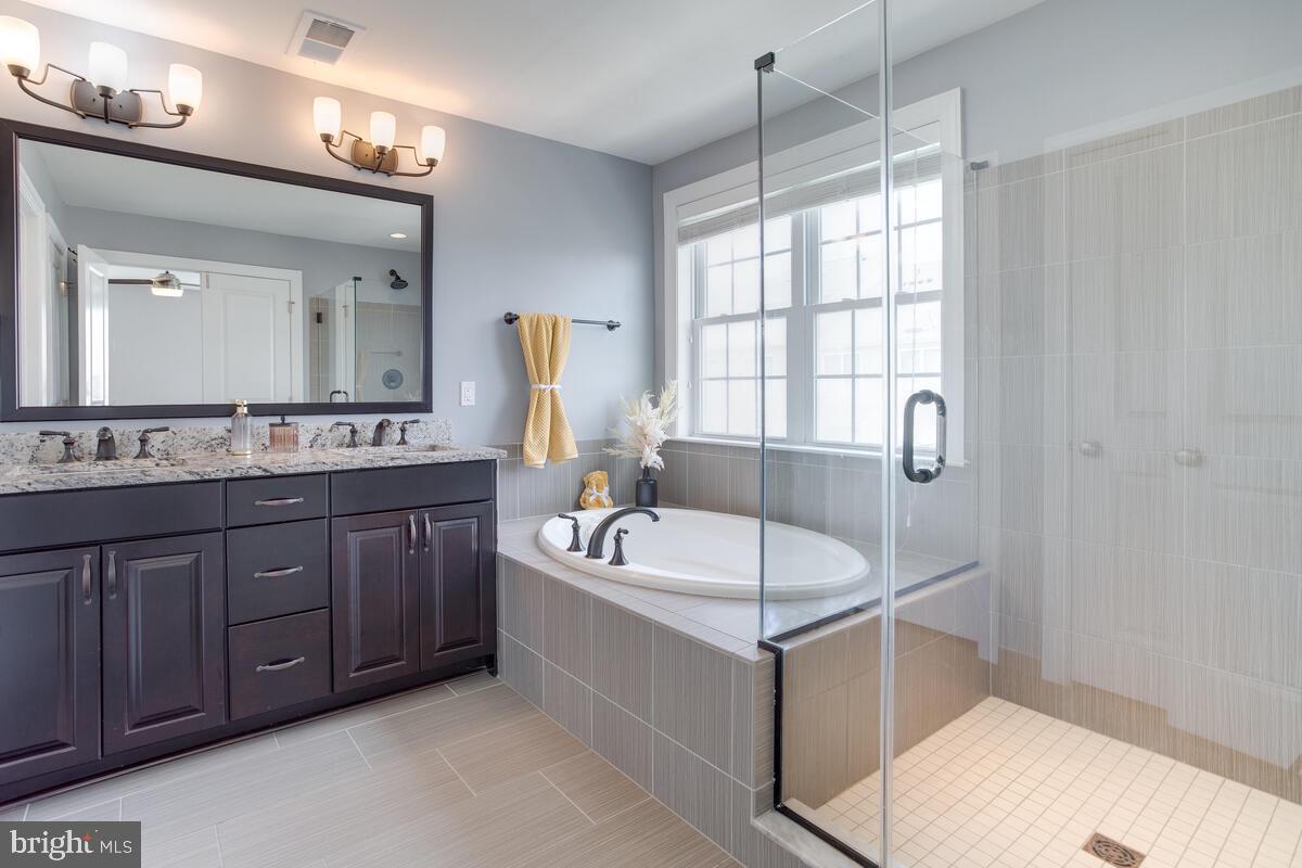 THE ENCLAVE AT ARUNDEL PRESERVE - Residential