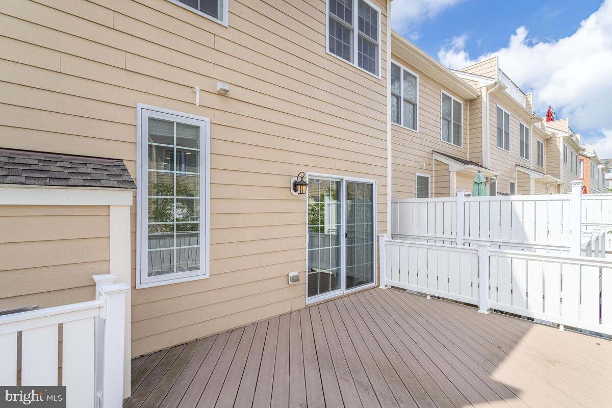 THE ENCLAVE AT ARUNDEL PRESERVE - Residential