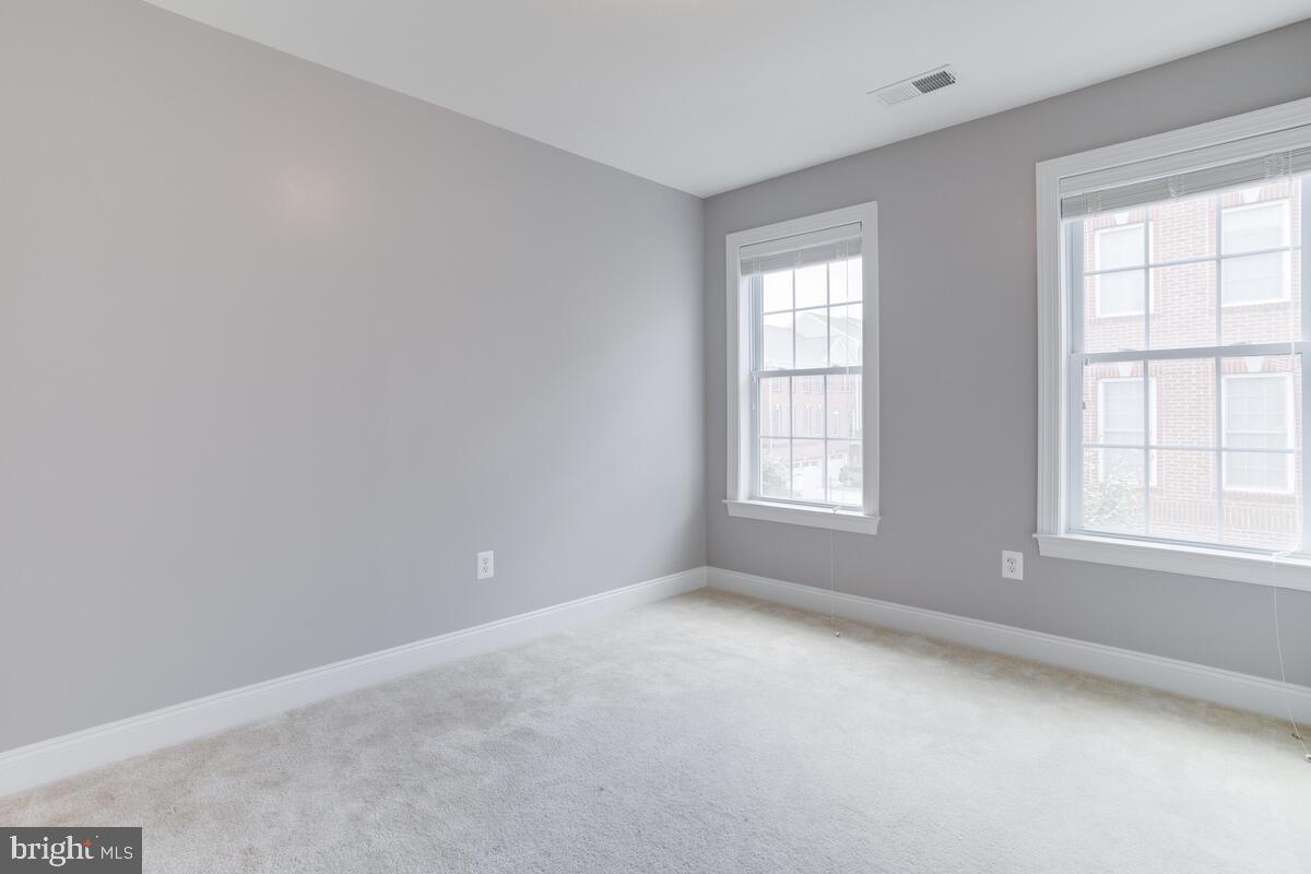 THE ENCLAVE AT ARUNDEL PRESERVE - Residential