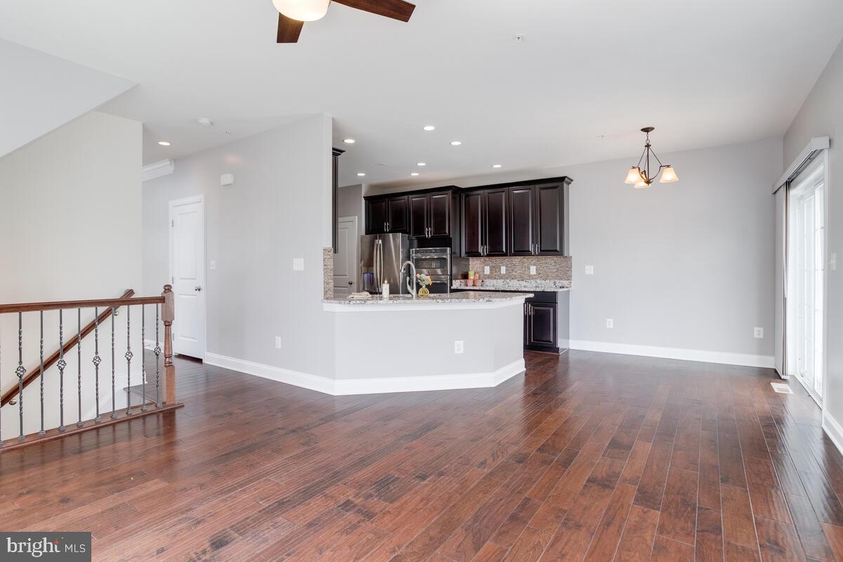 THE ENCLAVE AT ARUNDEL PRESERVE - Residential