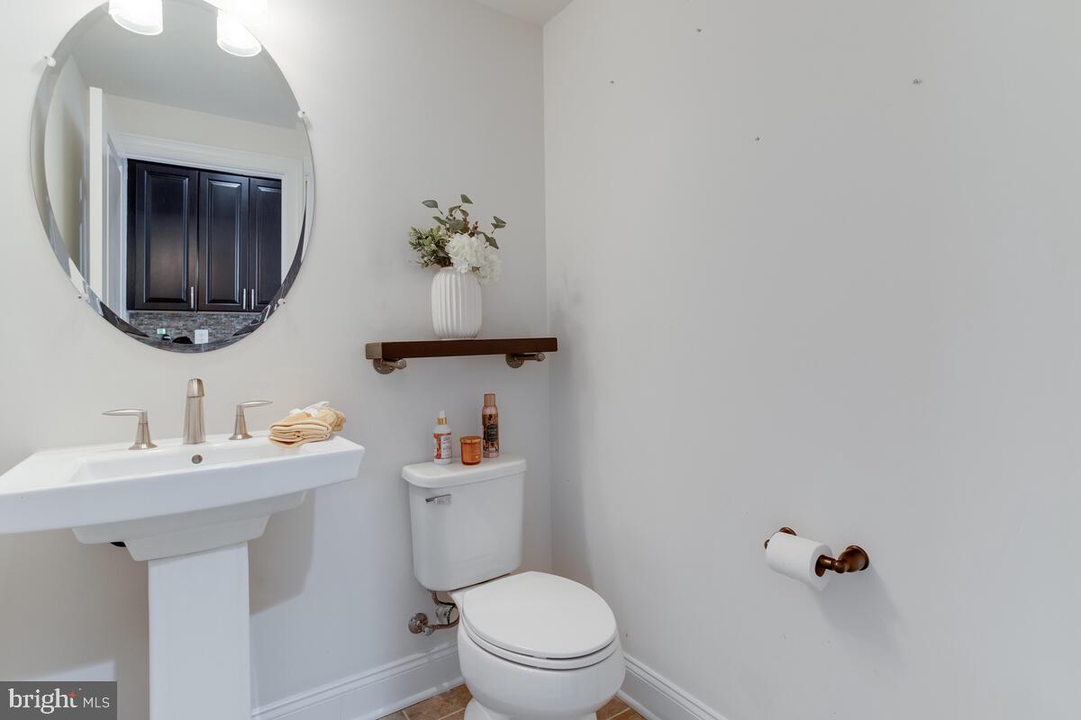 THE ENCLAVE AT ARUNDEL PRESERVE - Residential