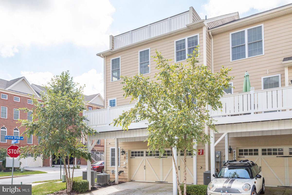 THE ENCLAVE AT ARUNDEL PRESERVE - Residential