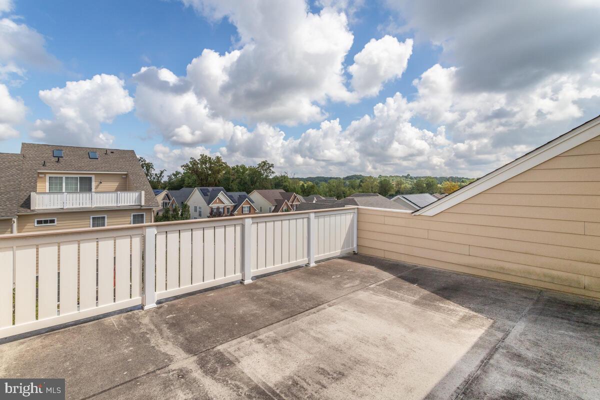 THE ENCLAVE AT ARUNDEL PRESERVE - Residential