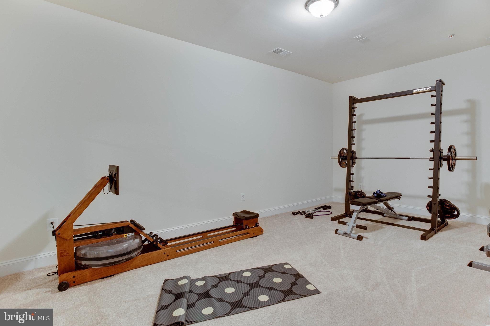 COLLINGBROOK - Residential