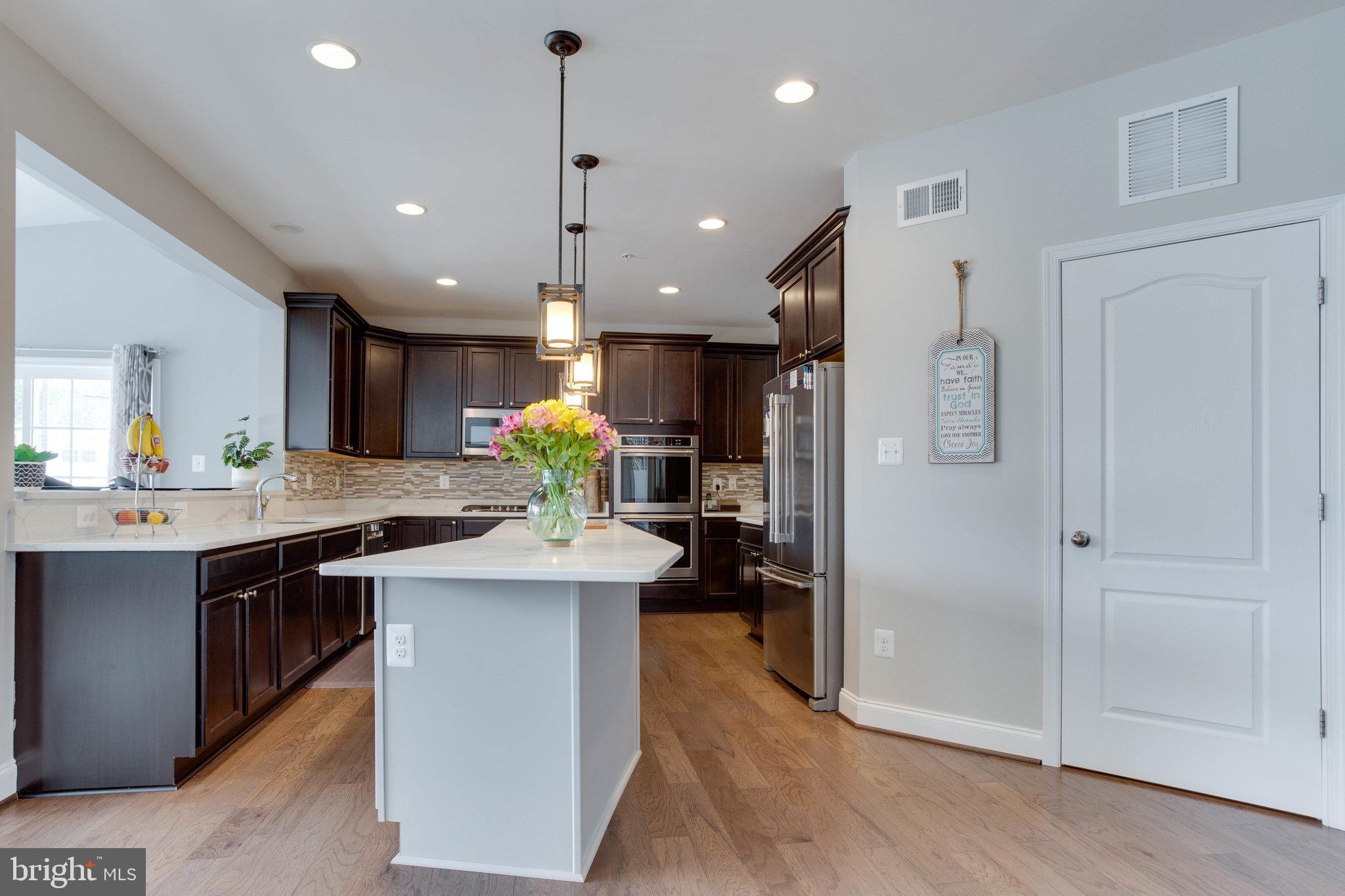 COLLINGBROOK - Residential