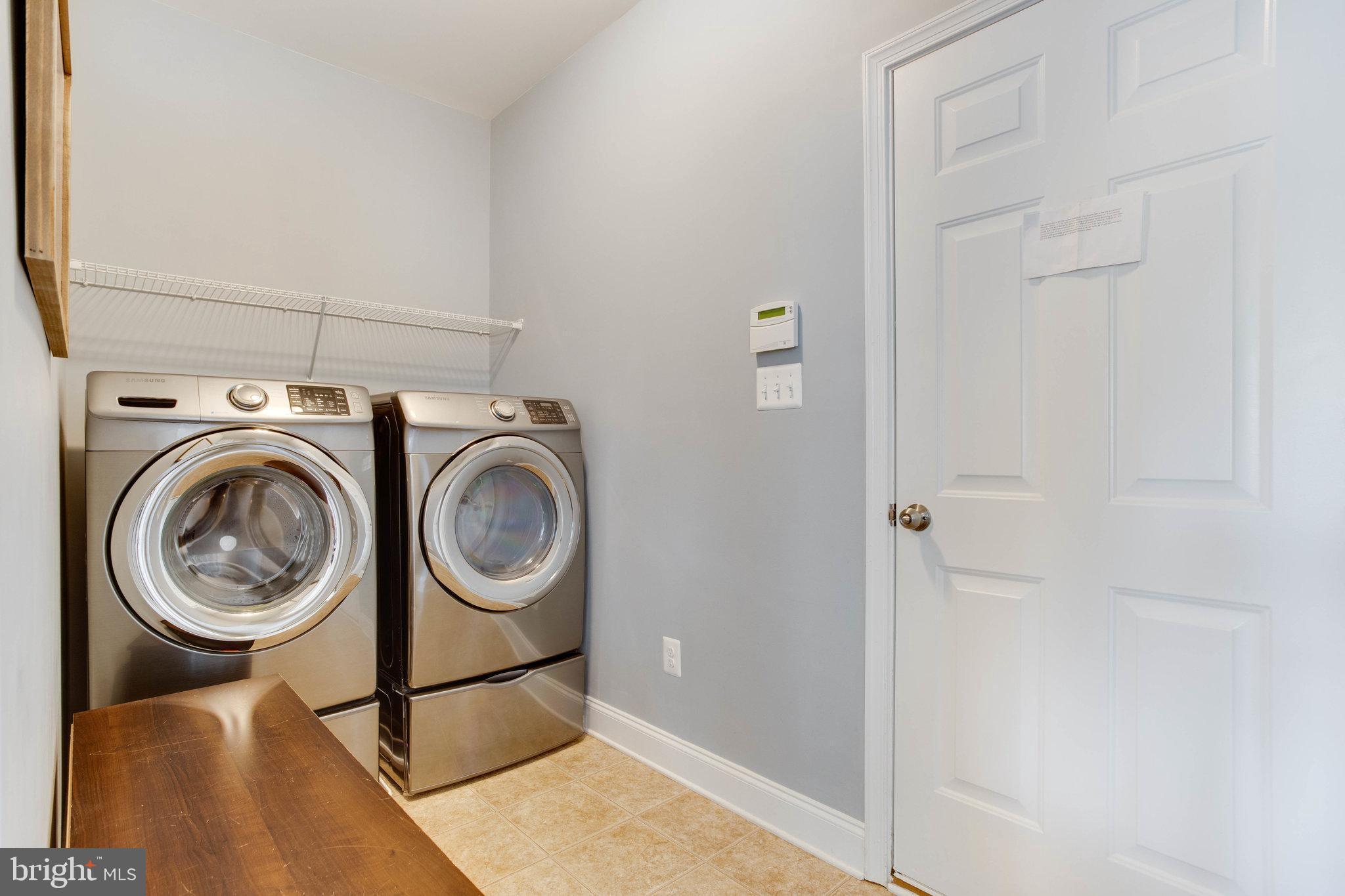 COLLINGBROOK - Residential