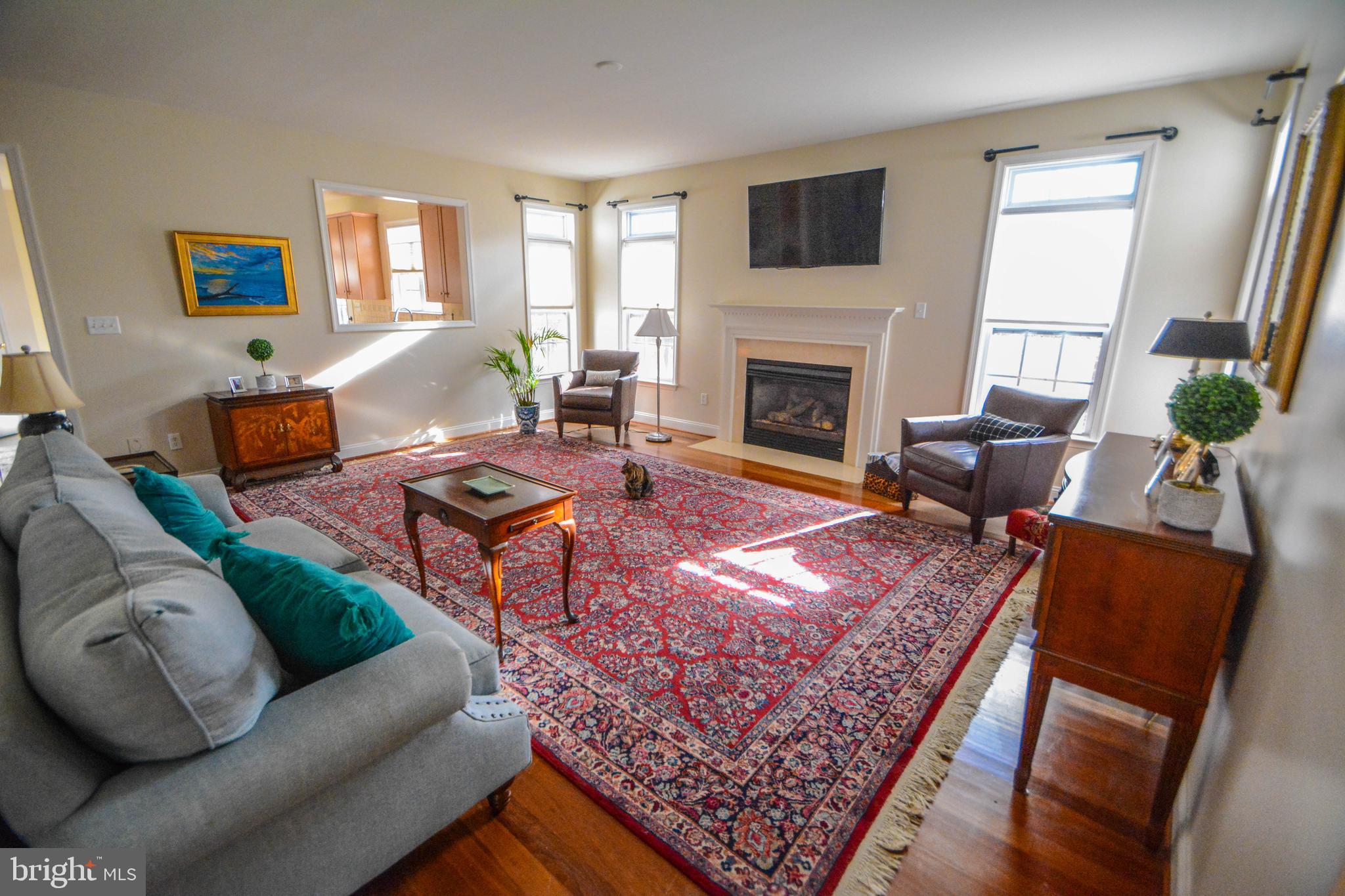 PRESIDENTIAL ESTS - Residential