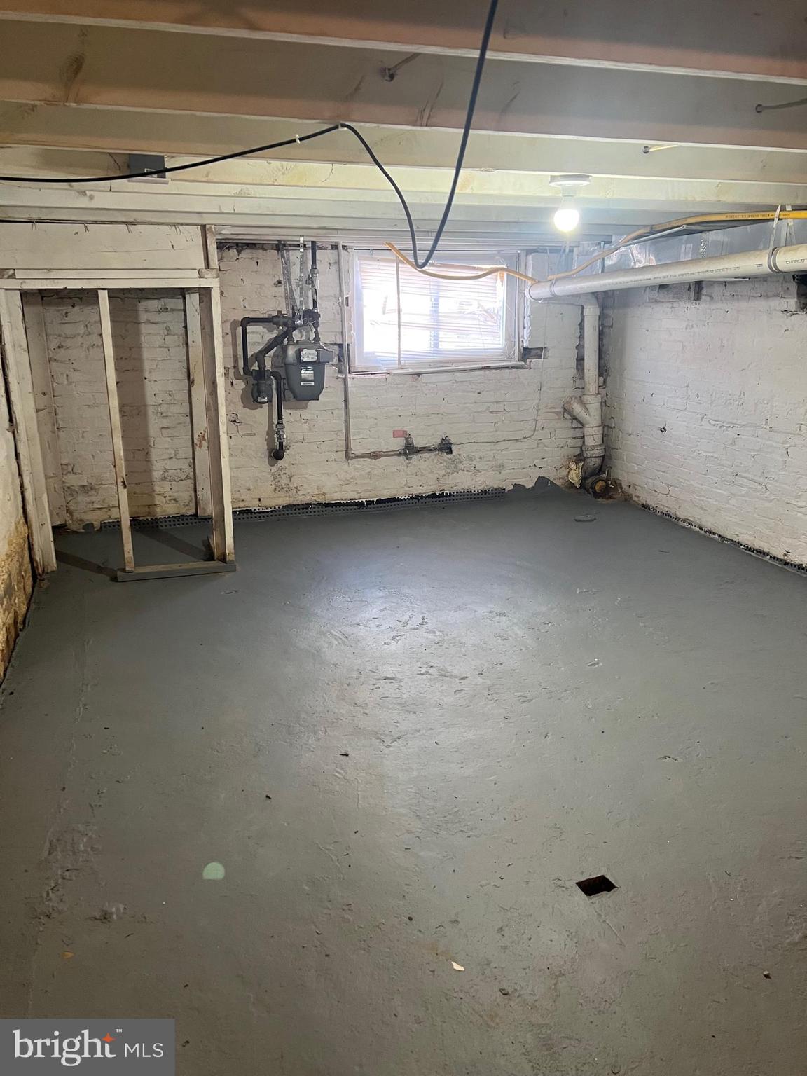 MILTON-MONTFORD - Residential Lease