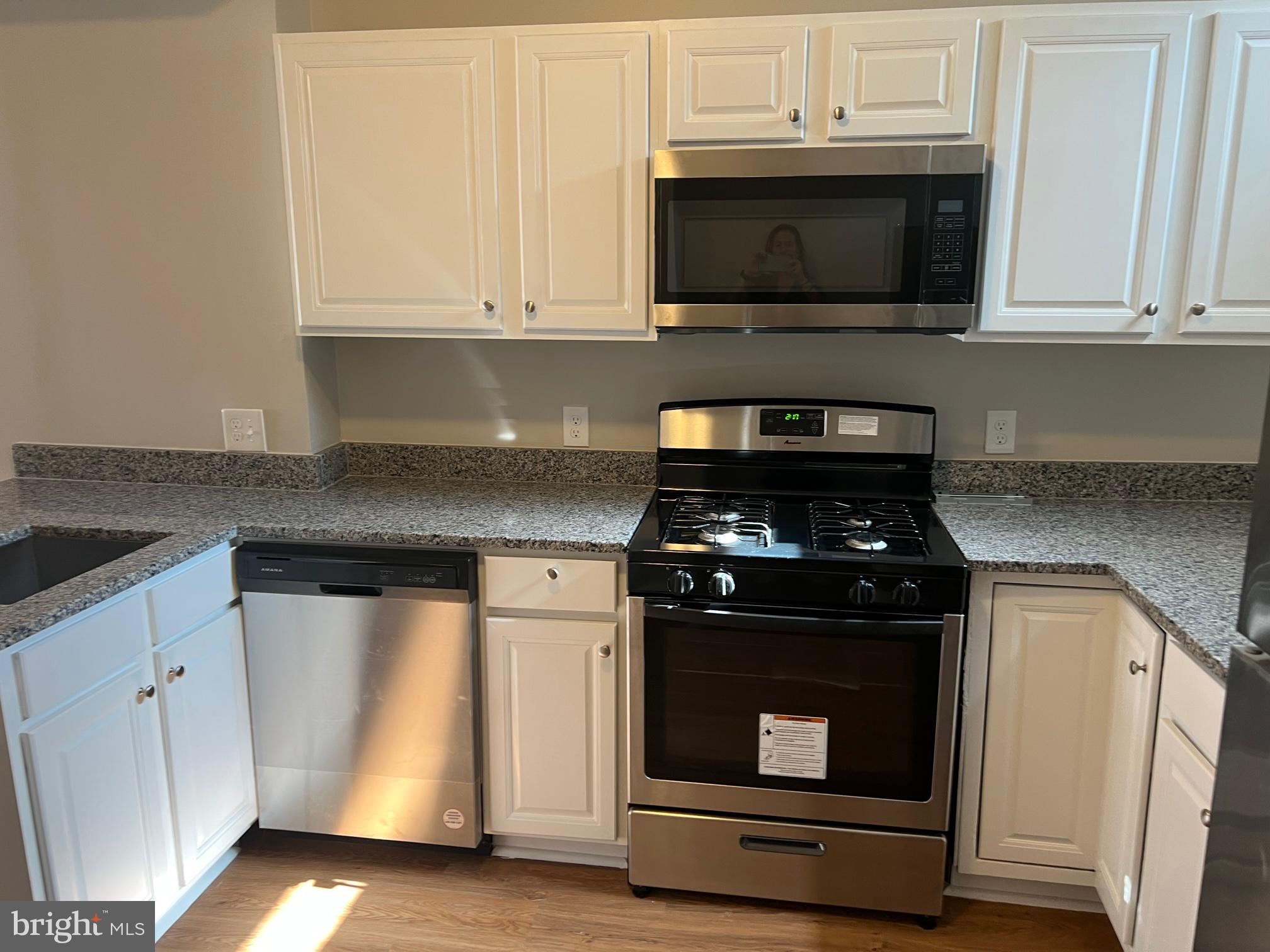 MILTON-MONTFORD - Residential Lease