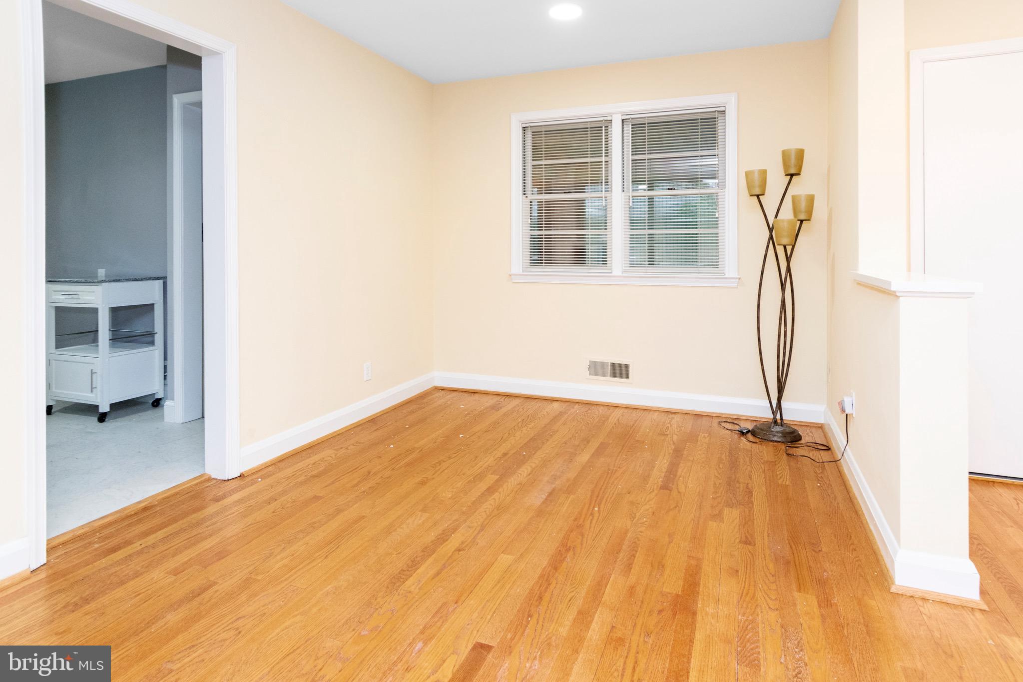 PERRY HALL - Residential Lease