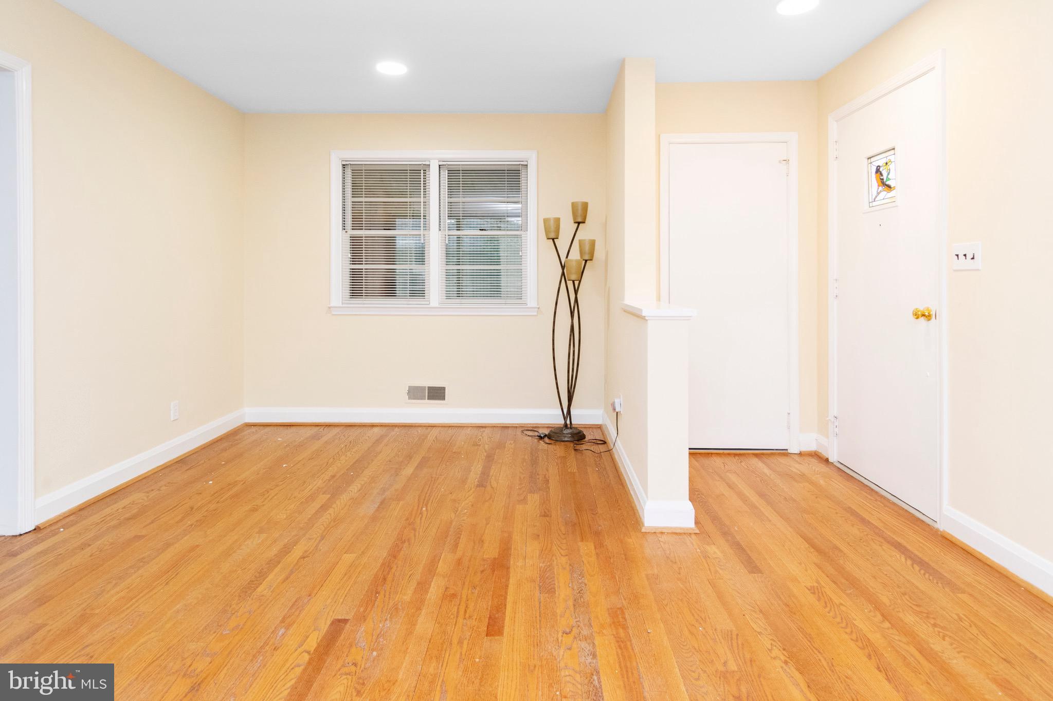 PERRY HALL - Residential Lease