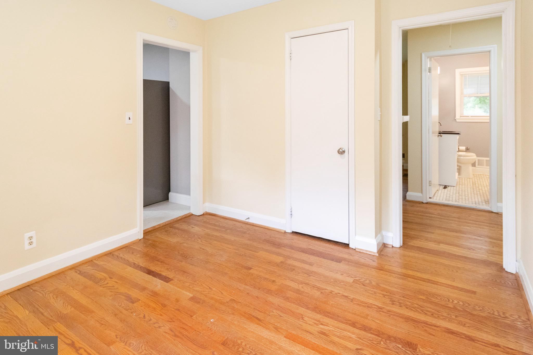 PERRY HALL - Residential Lease