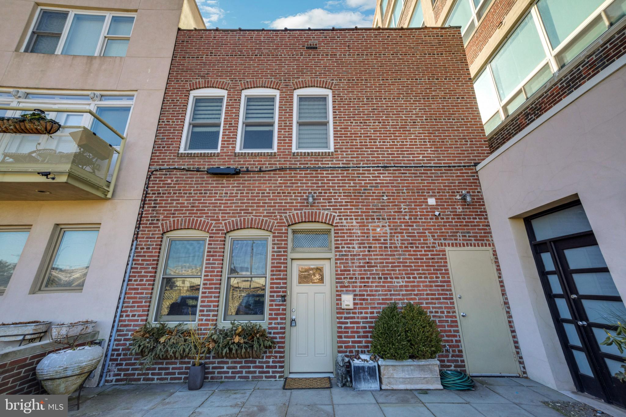 OLD CITY - Residential Lease