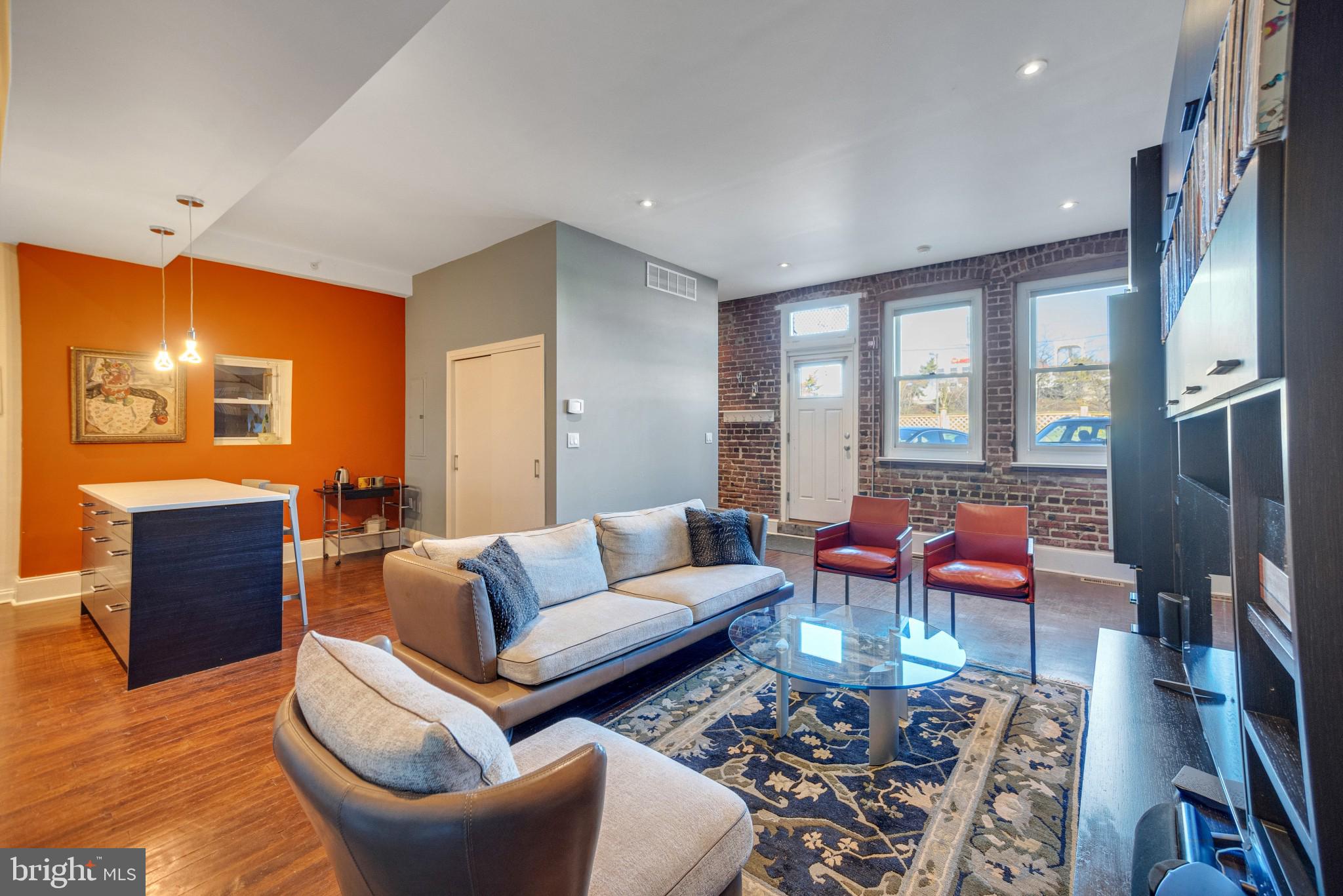 OLD CITY - Residential Lease