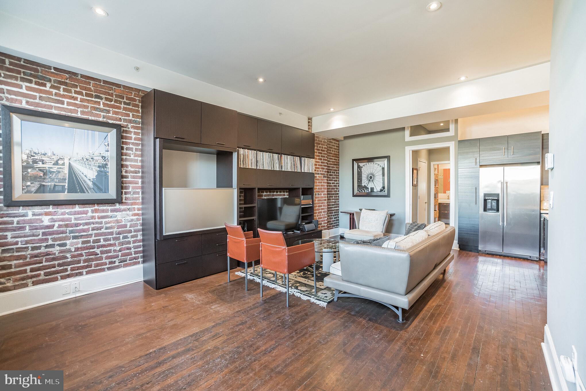 OLD CITY - Residential Lease