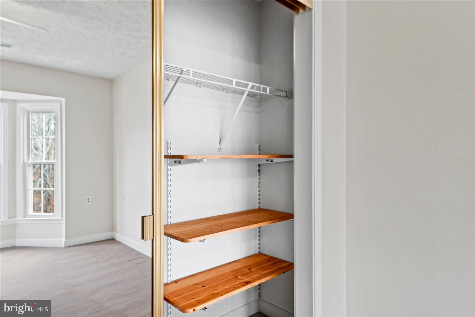 SUMMERLAKE - Residential