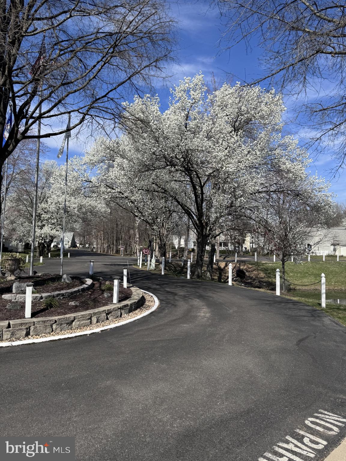 SUMMERLAKE - Residential