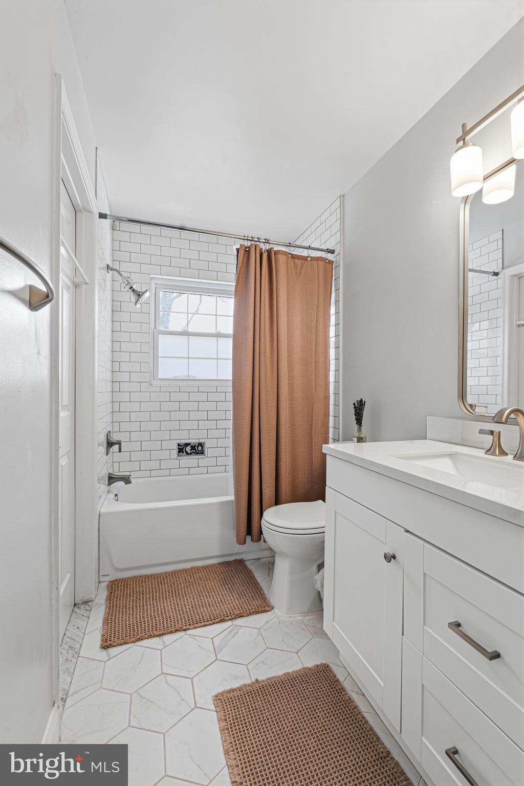 CHELSEA BEACH - Residential