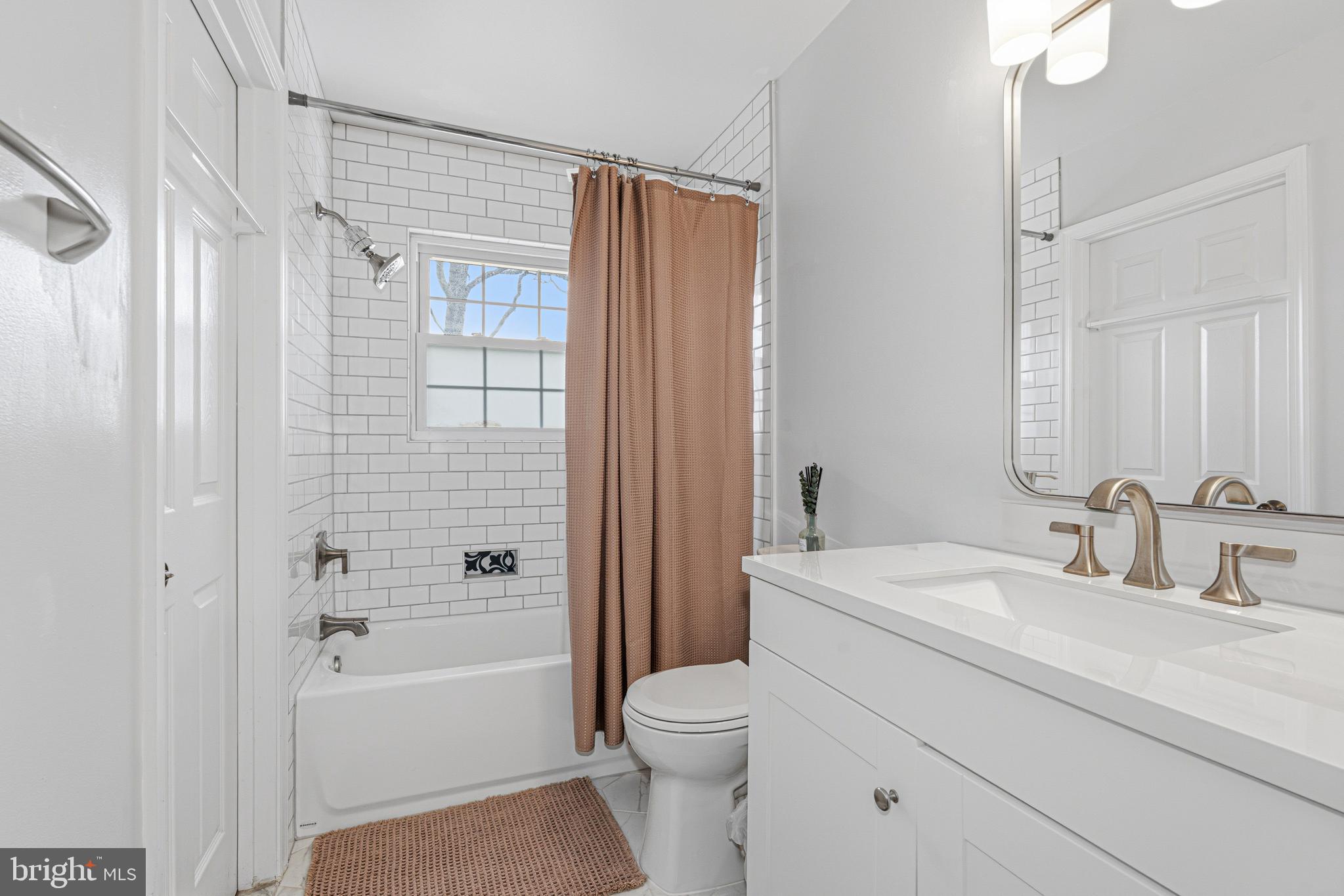 CHELSEA BEACH - Residential