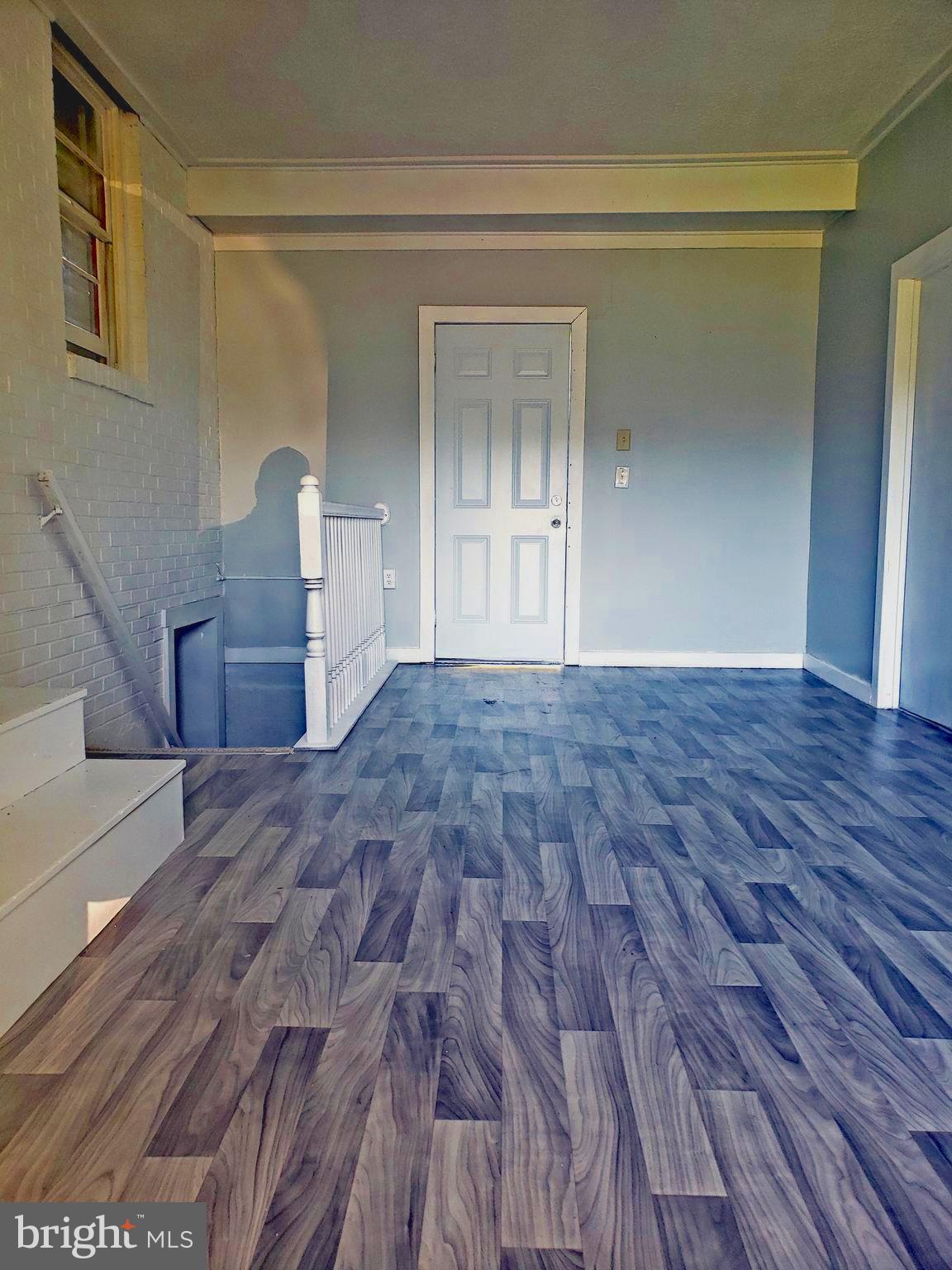 VALLEY ACRES - Residential