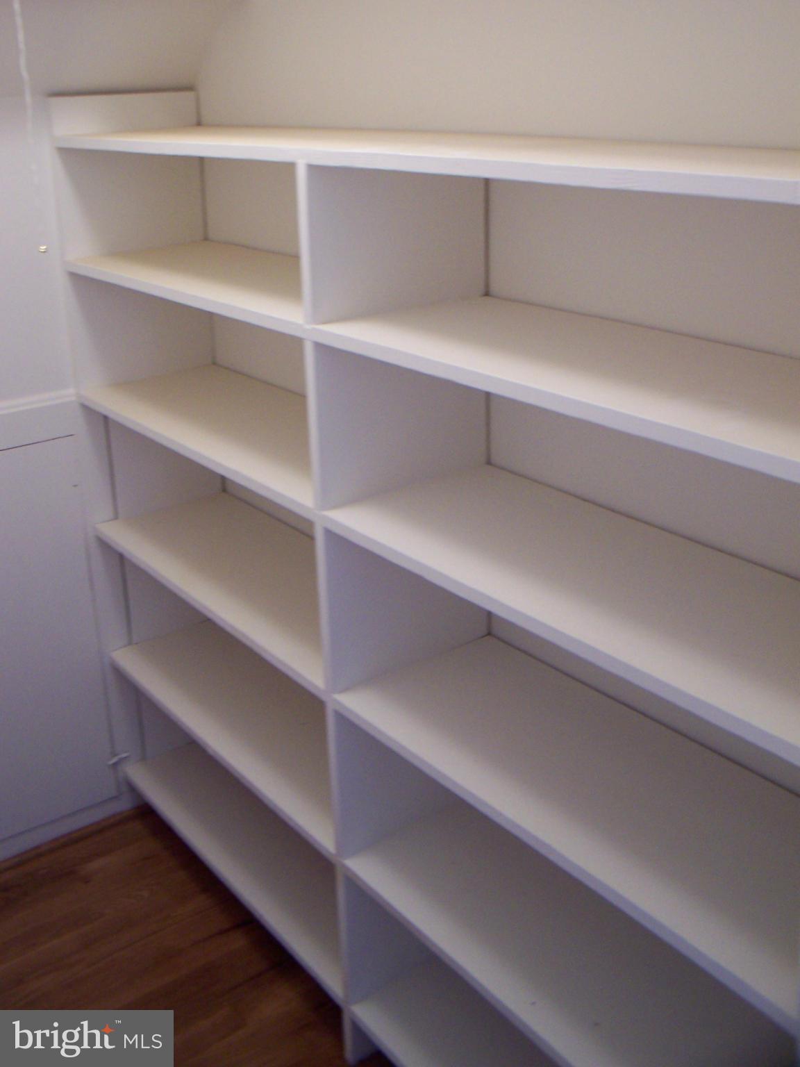 KINGS PARK - Residential