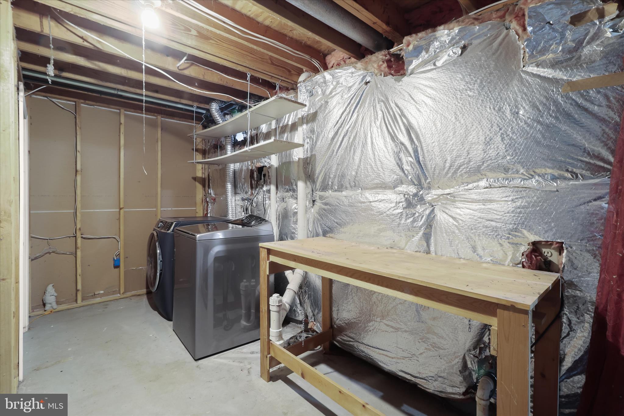 BEECH CREEK - Residential