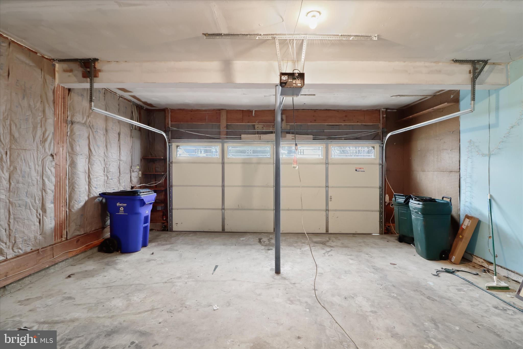 BEECH CREEK - Residential