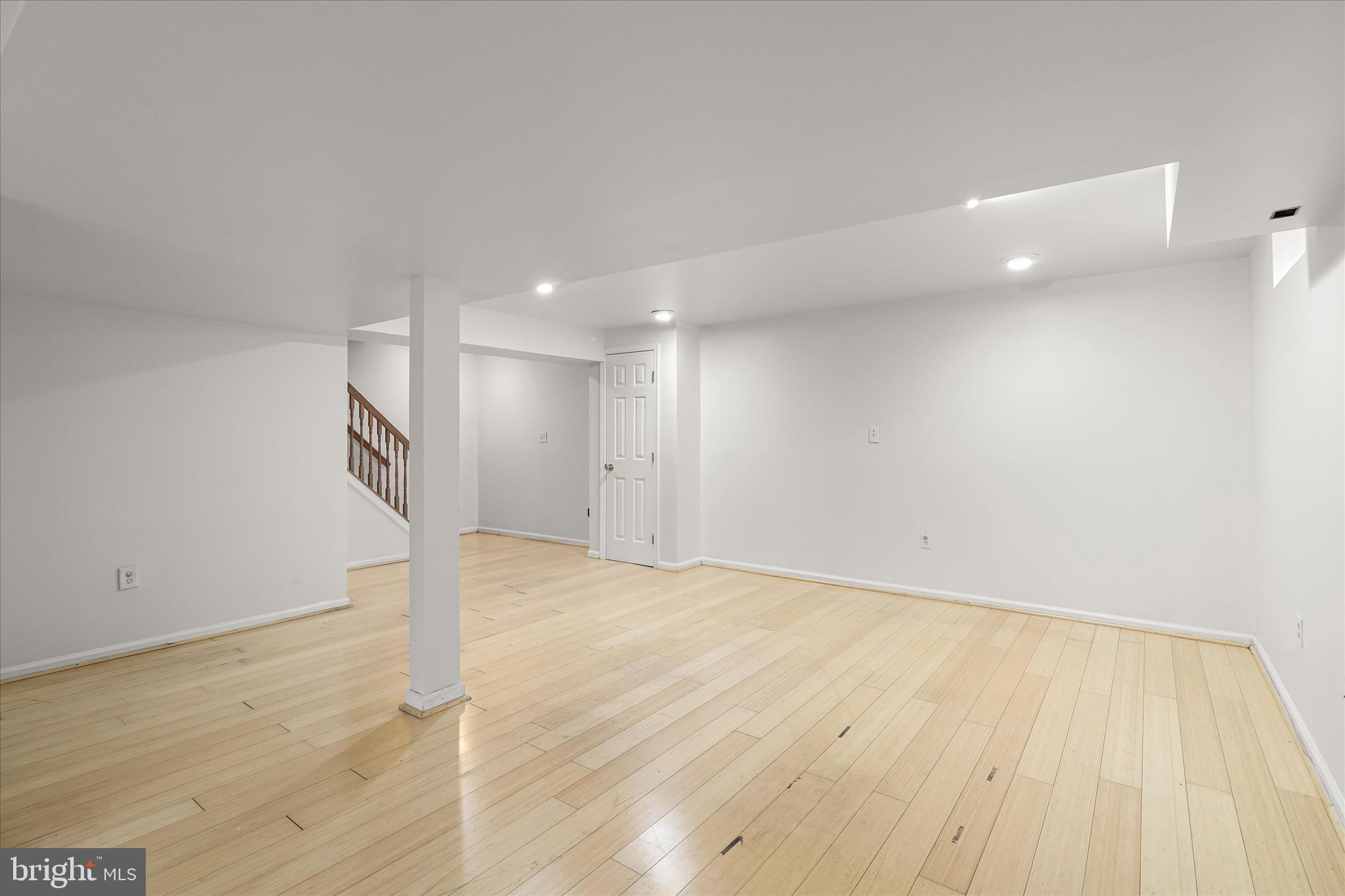 BEECH CREEK - Residential