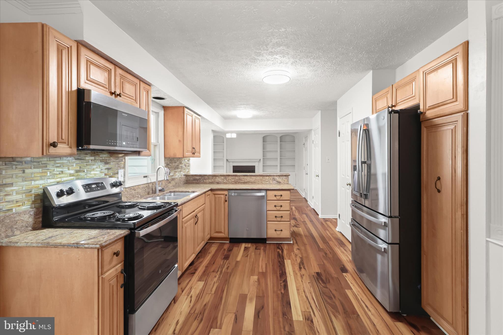 BEECH CREEK - Residential