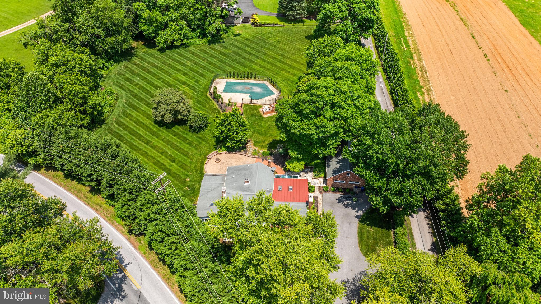12301 MANOR ROAD