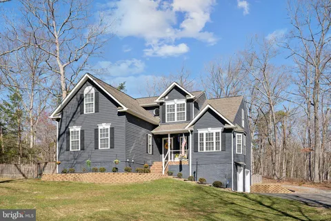 8711 Boulevard Of The Generals, Spotsylvania, VA MLS: VASP2031298
