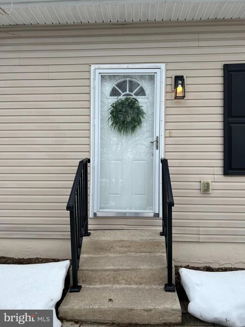 637 MCCALLS FERRY ROAD PARKESBURG PA 19365