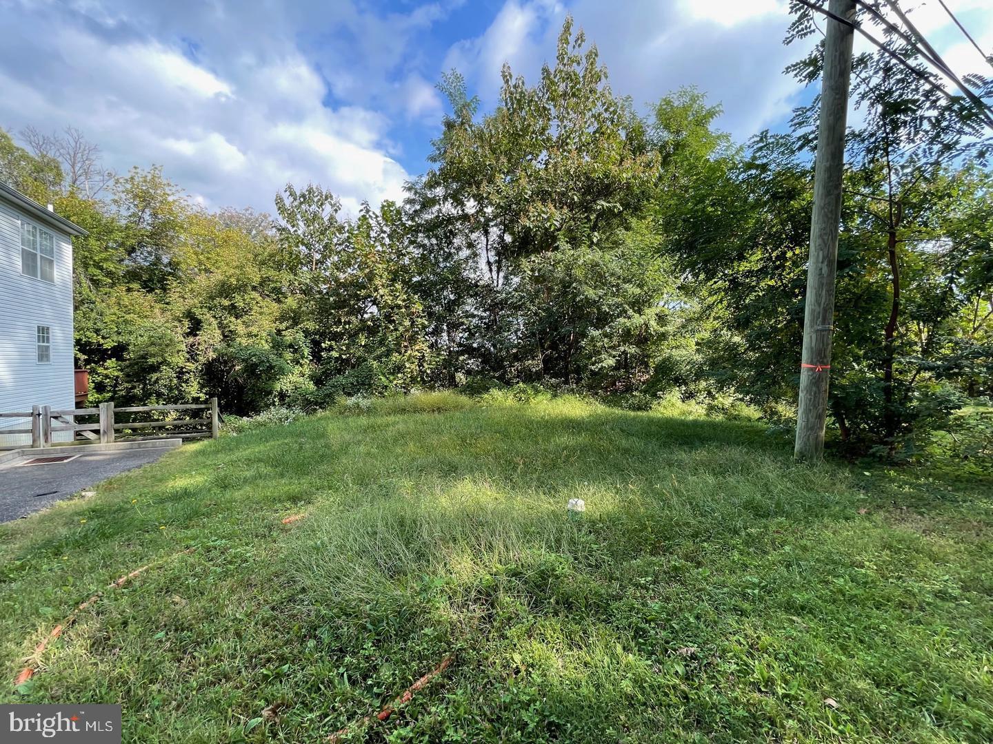 WESTBROOK PARK - Land