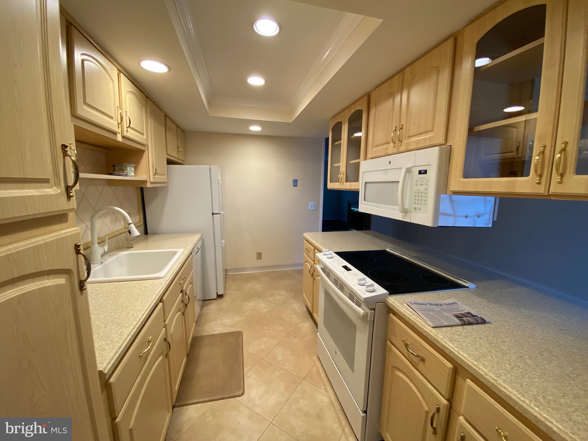 ROSSMOOR MUTUAL #9 - Residential